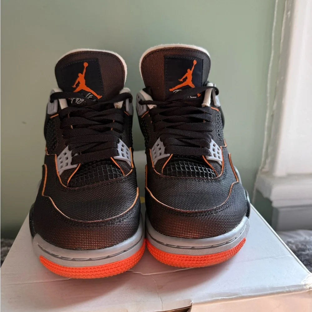 Jordan Woman Black and Orange Sneakers - Picture 4 of 5